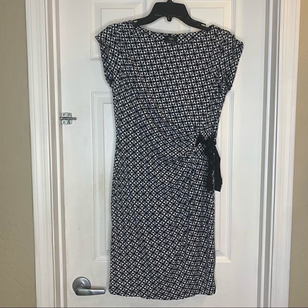 Taylor for A Pea In The Pod Maternity Side Tie Wrap Dress Size Small